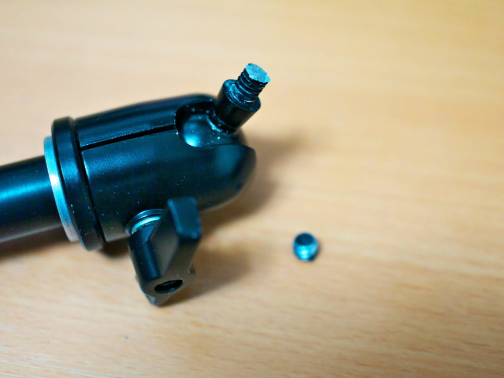 SBH-100 | ネジの切断